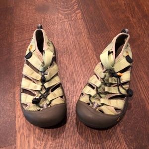 Keen Sandals, Size 6, Women's